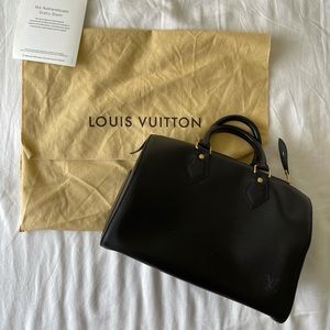 Vintage Louis Vuitton Epi Speedy 25
